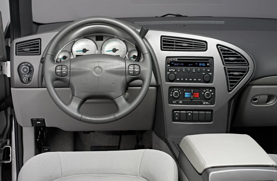  Buick Rendezvous 2002 года  (фото 13 из 22)